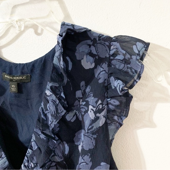 Banana Republic Factory Flutter Sleeve Peplum Blouse Floral Print Ruffled V-neck - Picture 5 of 10